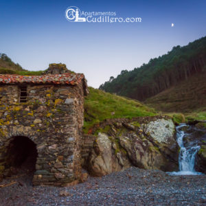 Molino en la playa de la Vallina, Oviñana, Cudillero Molino en la playa de la Vallina, Oviñana, vacaciones enCudillero , excursión en familia, escapada Asturias