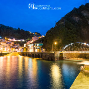 Cudillero desde el muelle del oeste Cudillero, muelle, Turismo Asturias, Vacaciones en Cudillero, Escapadas Cudillero